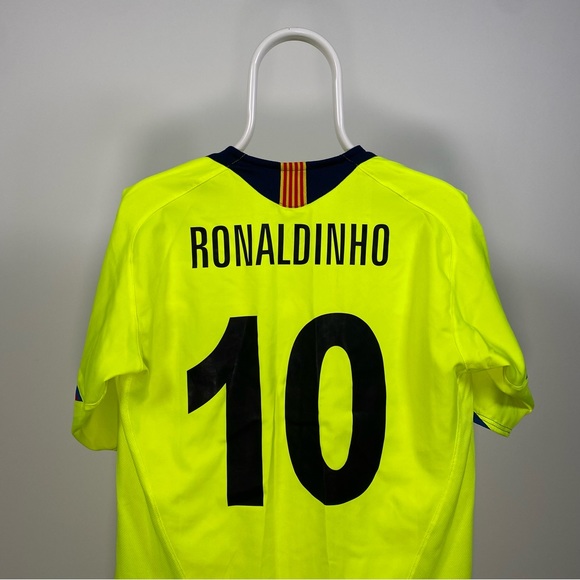 Nike Barcelona Football Shirt Ronaldinho 10 2005/2006 Away Total90 LaLiga Medium - Picture 11 of 14